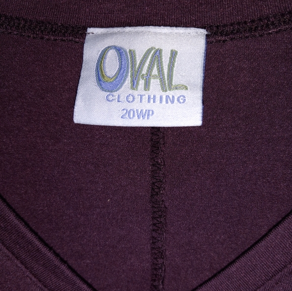 Oval Clothing Company size 20 WP plum long sleeve v-neck top - Picture 3 of 4
